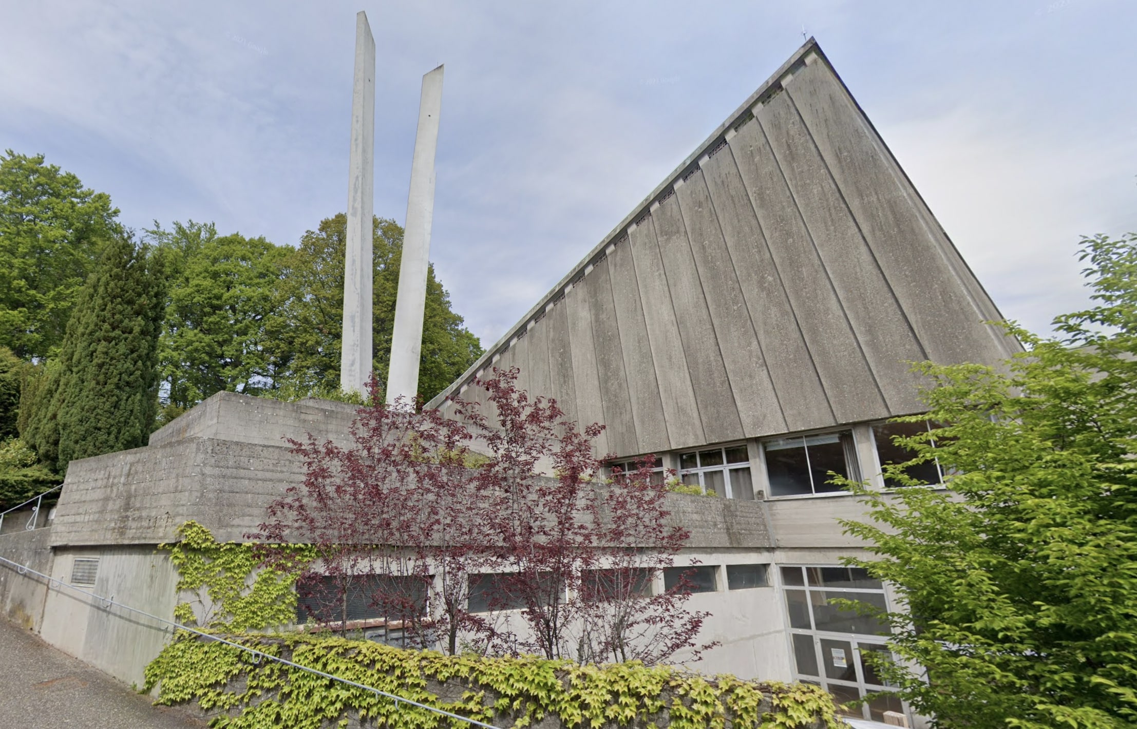 Eglise Notre Dame de l'Annonciation, les trois épis