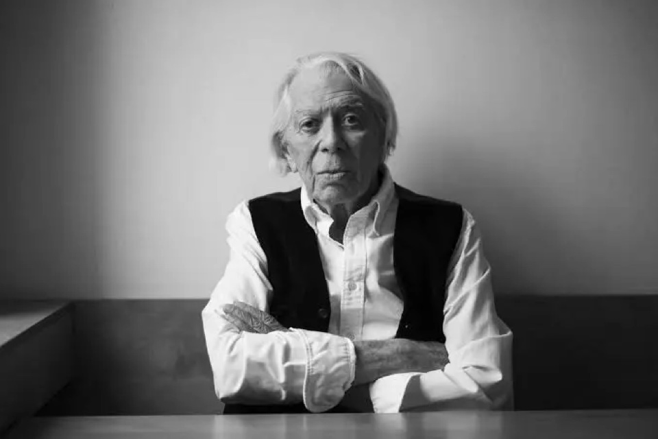 Zvi Hecker
